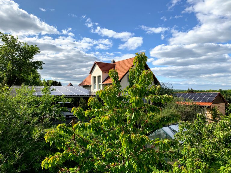 Bau einer Photovoltaik-Anlage oder: Die Sonne schickt keine Rechnung